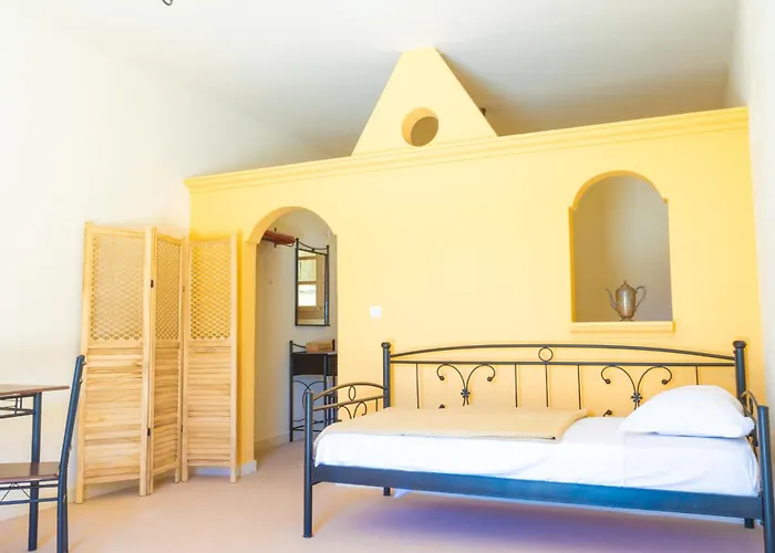 Area 432 Hz Apart Otel